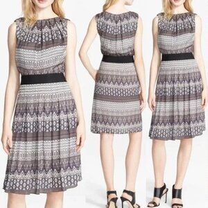 L'AGENCE Print Pleated Satin Fit & Flare Dress Size 6 Nordstrom $495 Aztec Silky